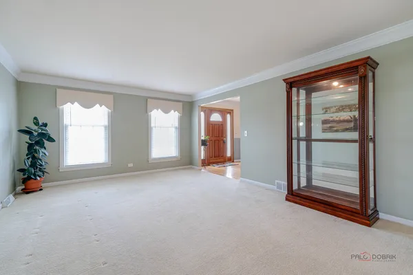 $775,000 | 620 Peregrine Drive, Palatine, IL 60067