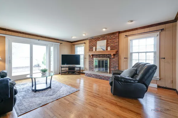$775,000 | 620 Peregrine Drive, Palatine, IL 60067