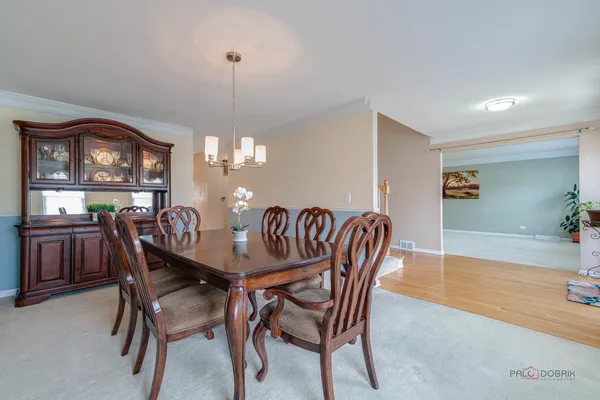 $775,000 | 620 Peregrine Drive, Palatine, IL 60067