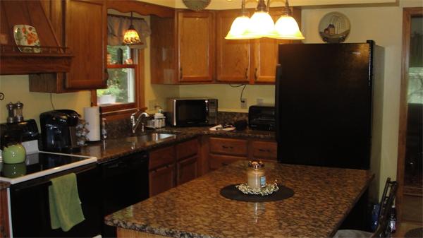 65 McIntyre Road Oxford, MA 01537 - Photo 3 of 26 Gallery Image 3