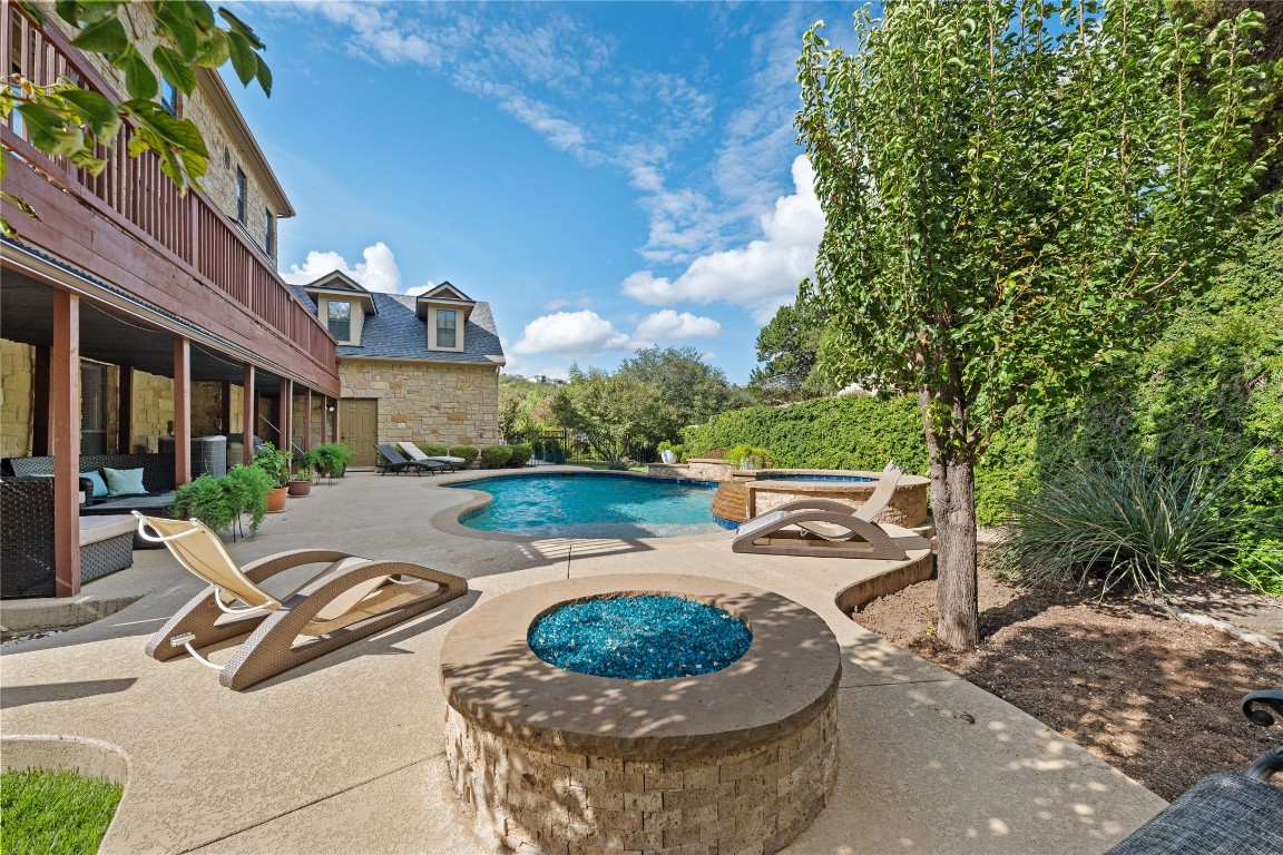 3507 Bachelor Gulch Leander, TX 78641 - Photo 31 of 38 a view of a patio with furniture and a yard