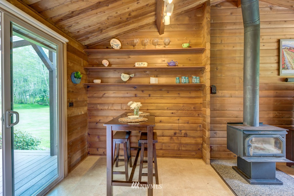 1011 Rehberg Road Greenbank, WA 98253 - Photo 10 of 25 Gallery Image 10
