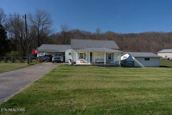 $210,000 | 239 Wooldridge Lane, Jellico, TN 37762