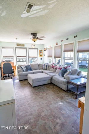 $210,000 | 239 Wooldridge Lane, Jellico, TN 37762