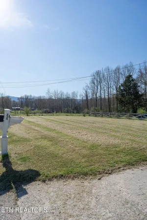 $210,000 | 239 Wooldridge Lane, Jellico, TN 37762