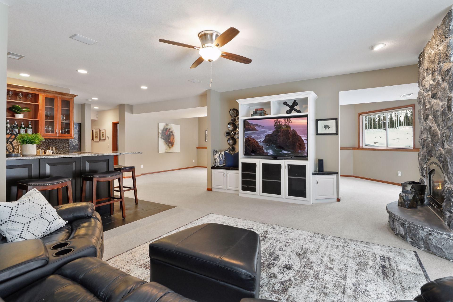 3130 Old County Road Wayzata, MN 55391 - Photo 33 of 50