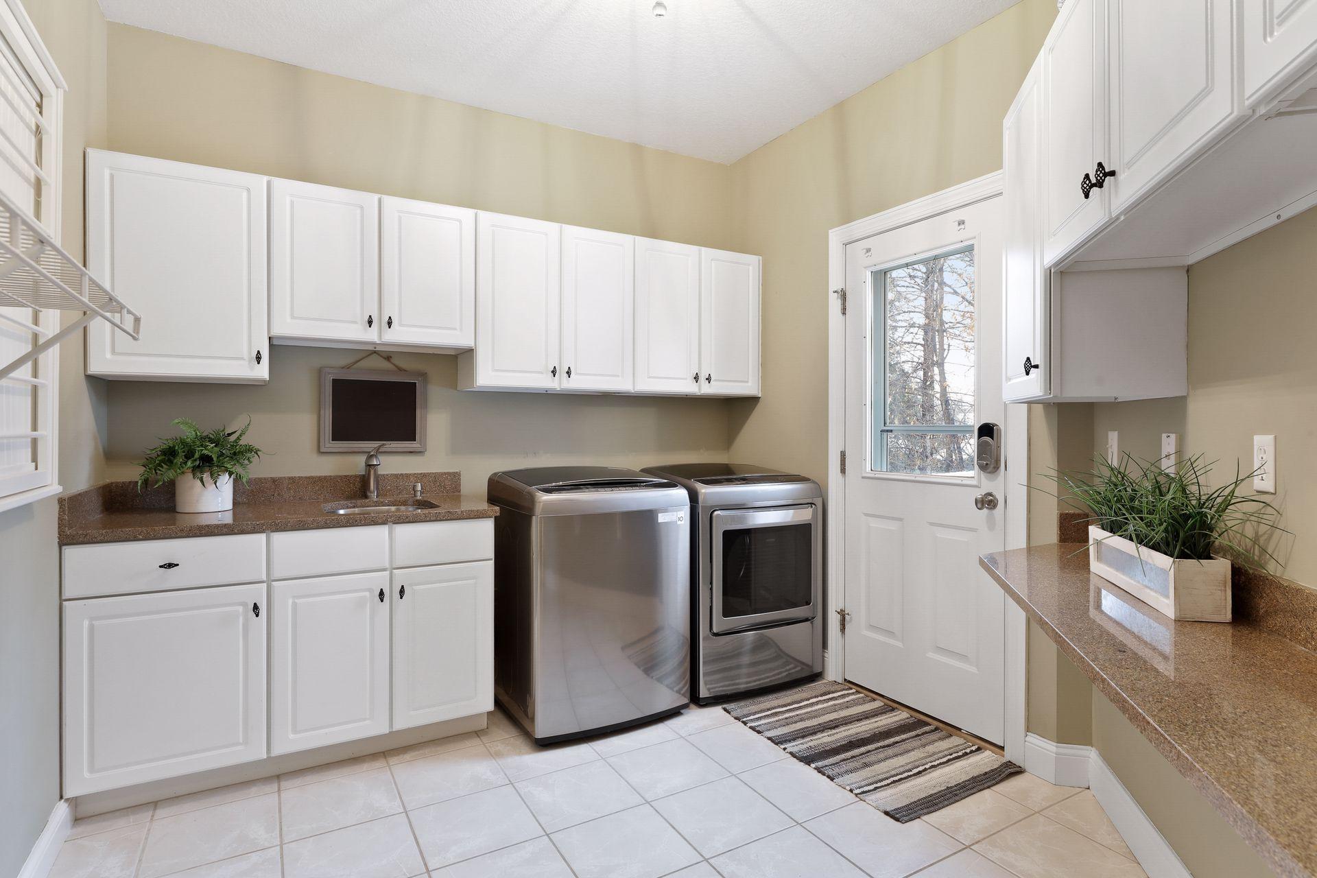 3130 Old County Road Wayzata, MN 55391 - Photo 41 of 50