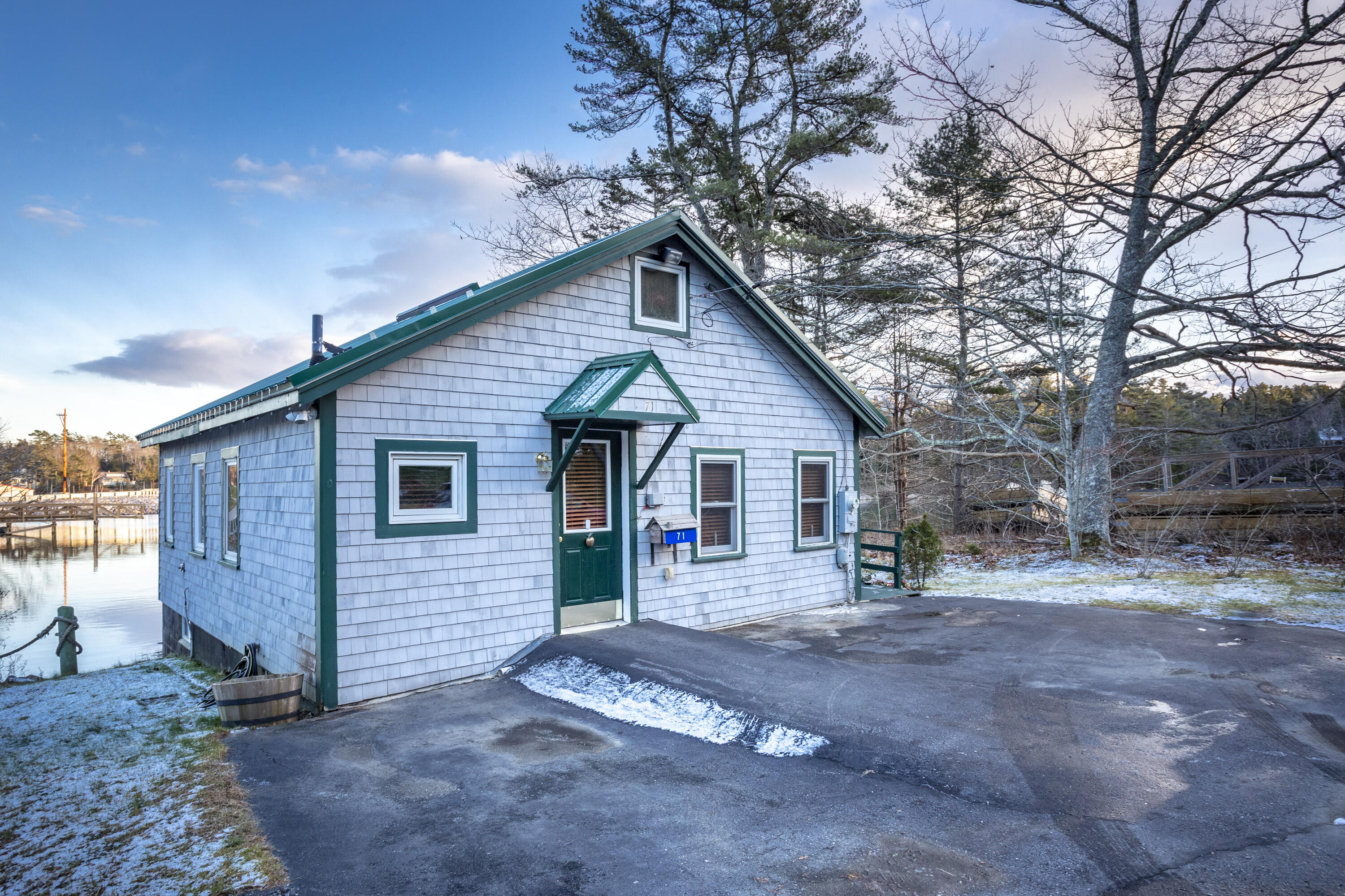 71 Plummer Road Southport, ME 04576 - Photo 8 of 11 08-71PlummerRd-Southport-KS (1)