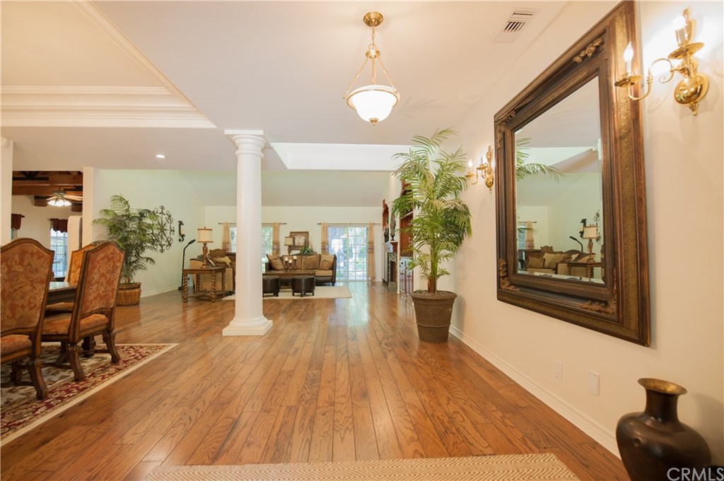 48320 De Luz Road Temecula, CA 92590 - Photo 3 of 54 Gallery Image 3