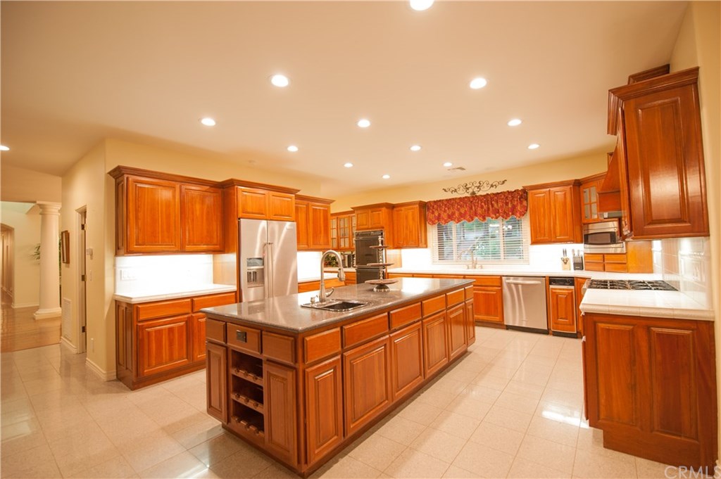 48320 De Luz Road Temecula, CA 92590 - Photo 9 of 54 Gallery Image 9