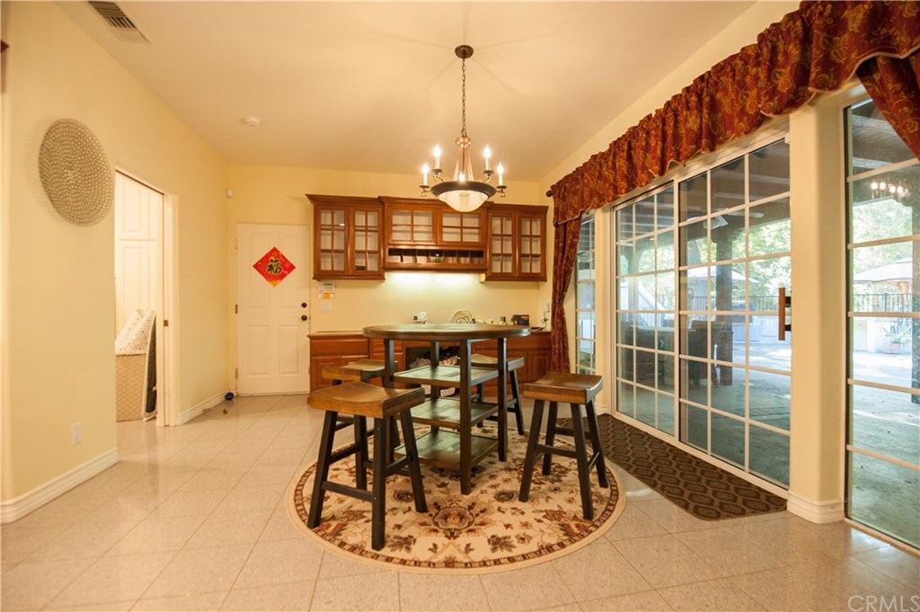 48320 De Luz Road Temecula, CA 92590 - Photo 10 of 54 Gallery Image 10