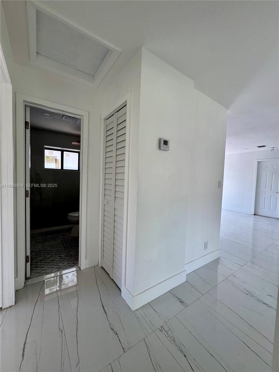 3030 Arthur Street Hollywood, FL 33021 - Photo 6 of 9