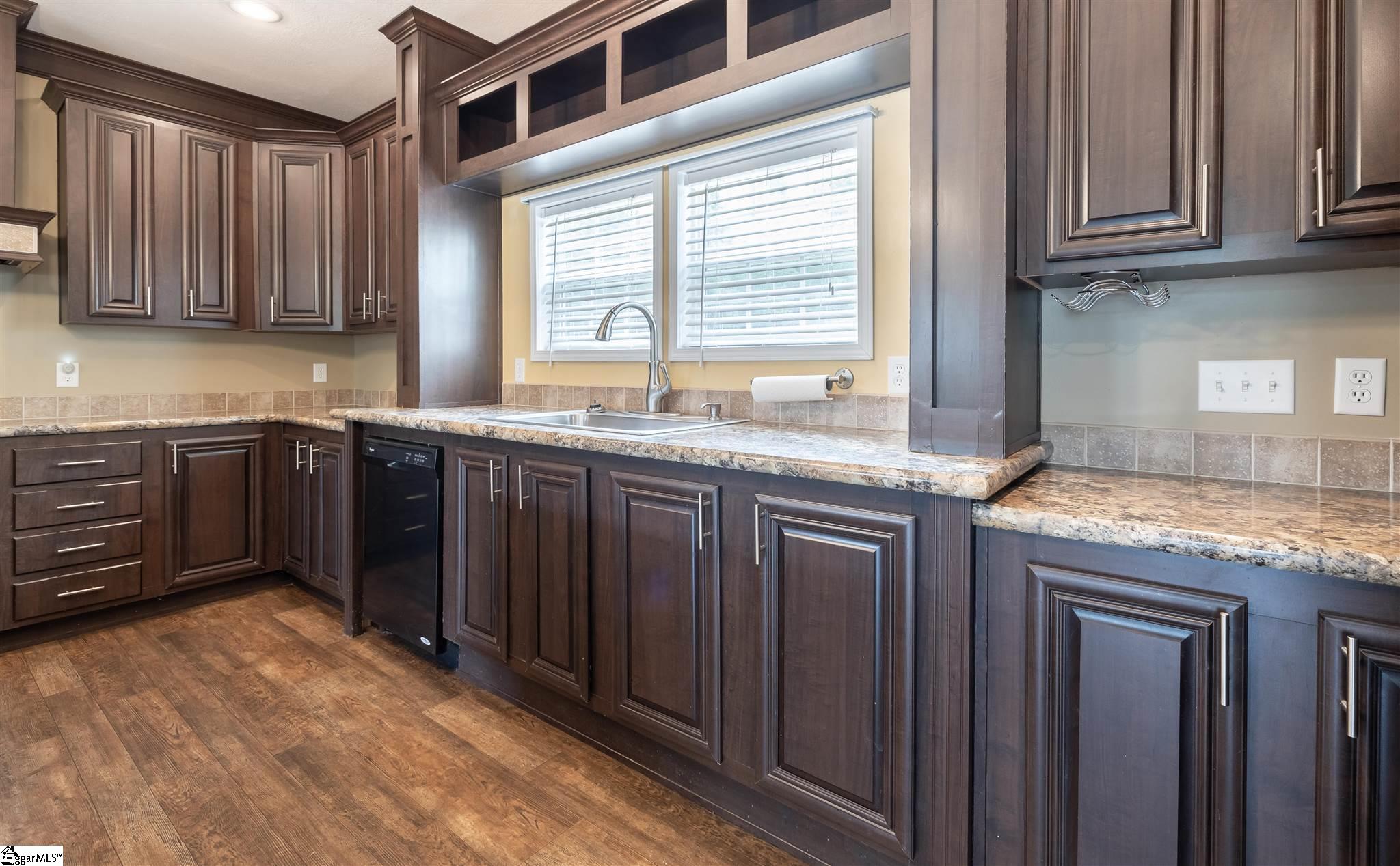 480 Fews Bridge Road Taylors, SC 29687 - Photo 9 of 33 Gallery Image 9
