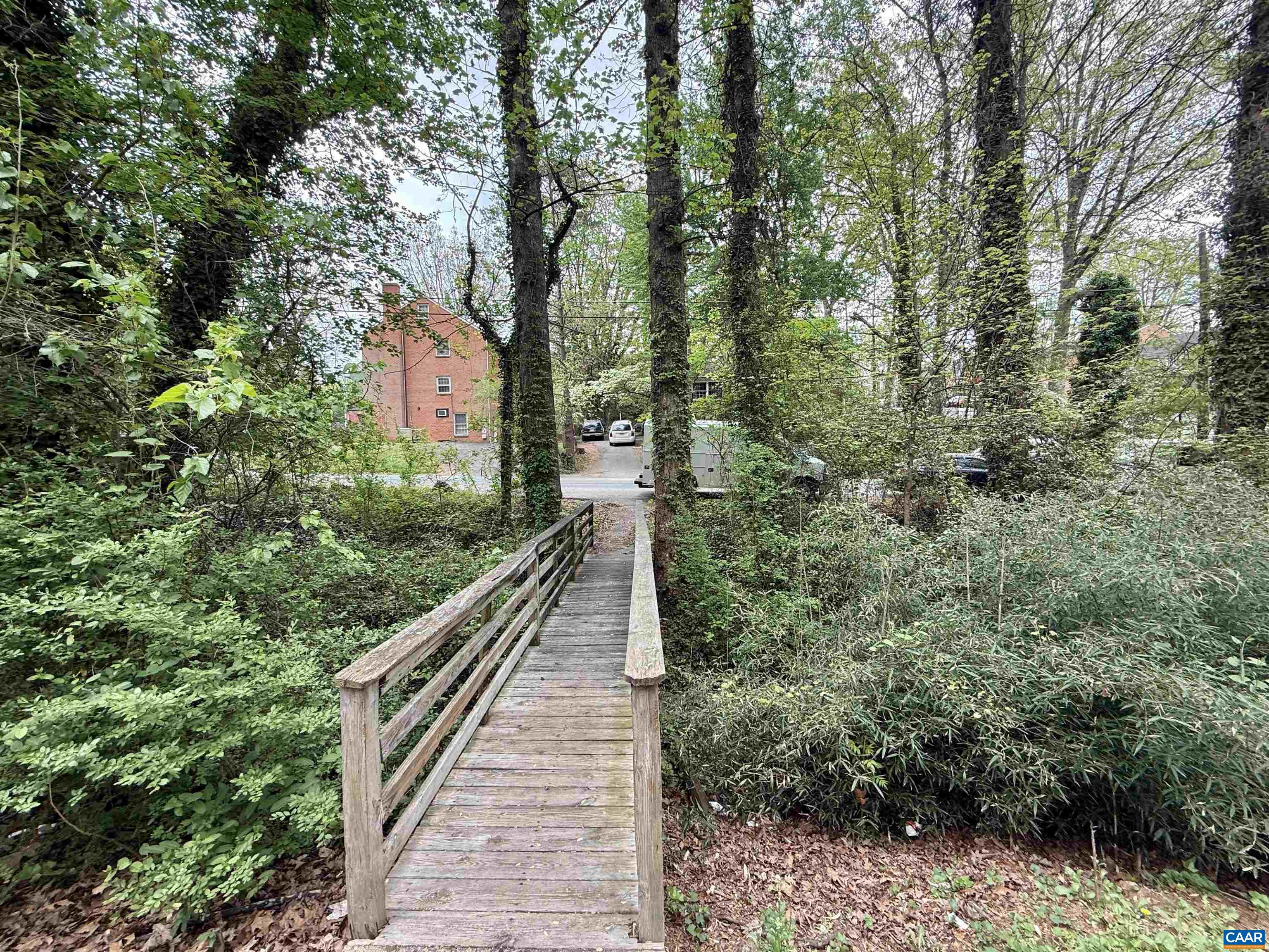 1725 Solomon Road Charlottesville, VA 22901 - Photo 2 of 17