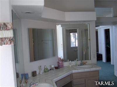 6310 North Chaparral Road Tucson, AZ 85743 - Photo 5 of 8 Gallery Image 5