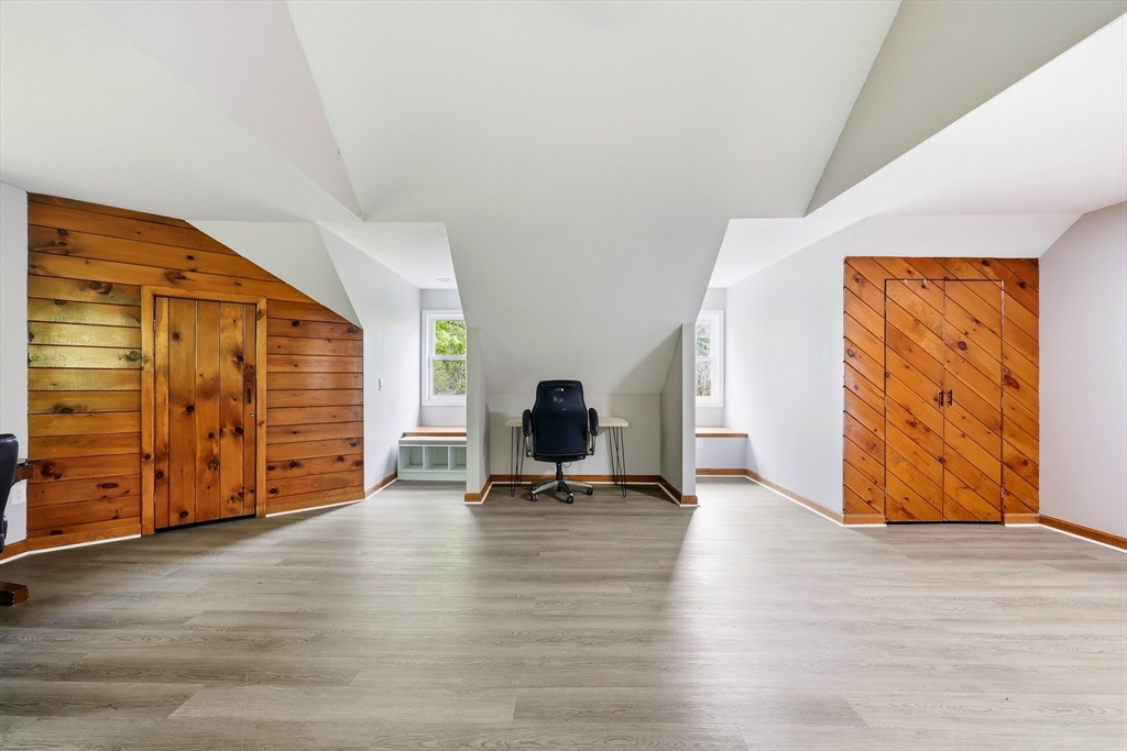 64 South Cottage Road Holland, MA 01521 - Photo 23 of 34