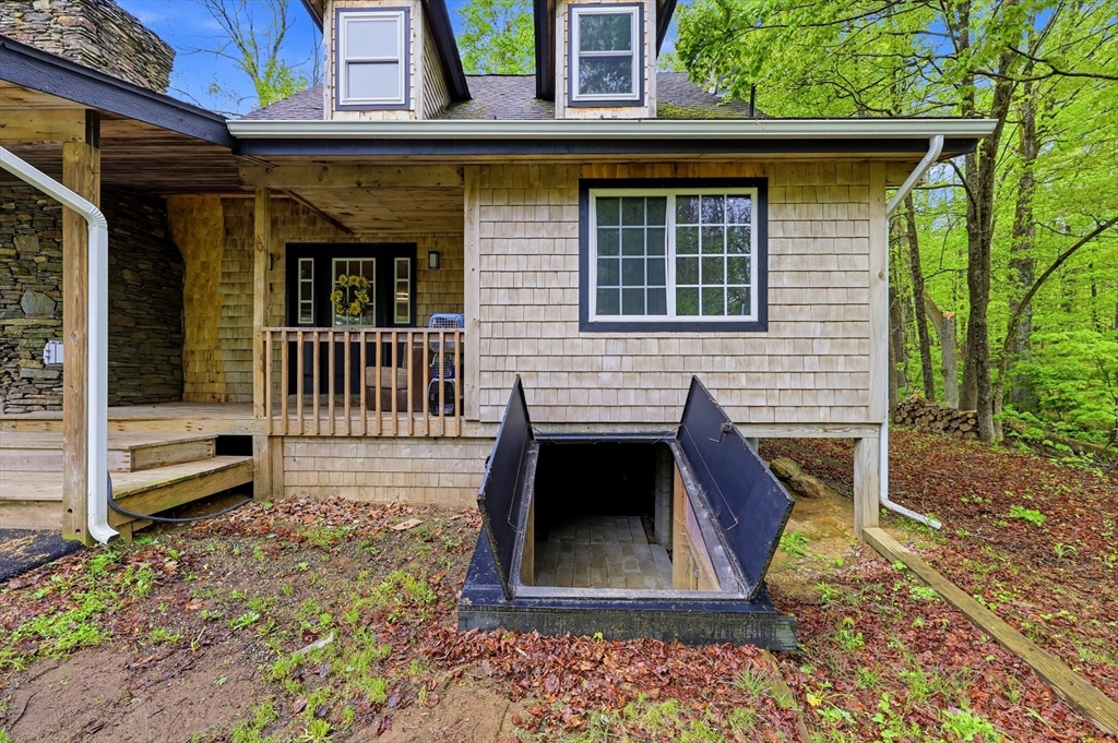 64 South Cottage Road Holland, MA 01521 - Photo 26 of 34