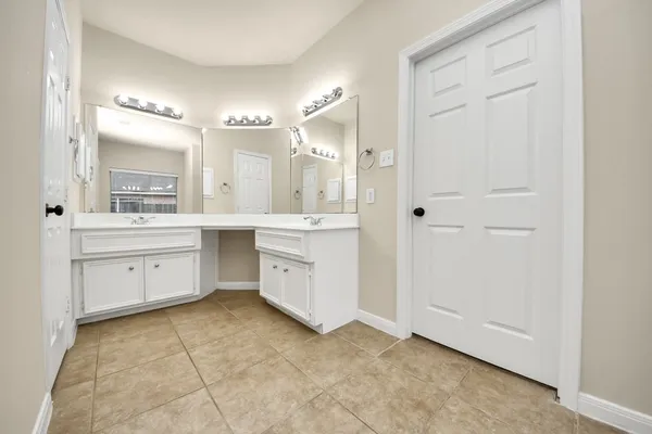 $389,900 | 28306 Peper Hollow Lane, Spring, TX 77386