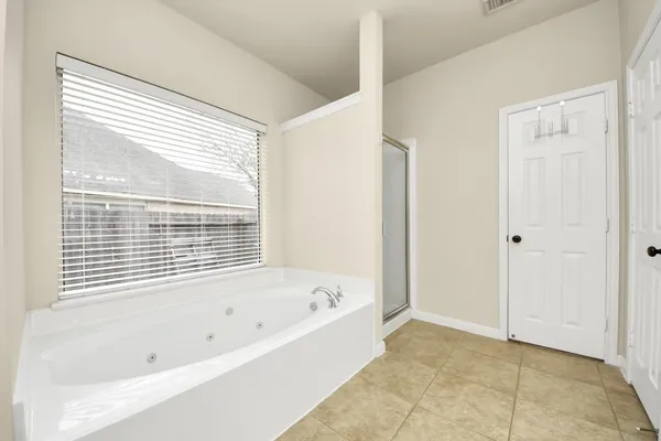 $389,900 | 28306 Peper Hollow Lane, Spring, TX 77386