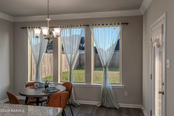 $2,500 | 119 Deer Lake Lane, Lafayette, LA 70508