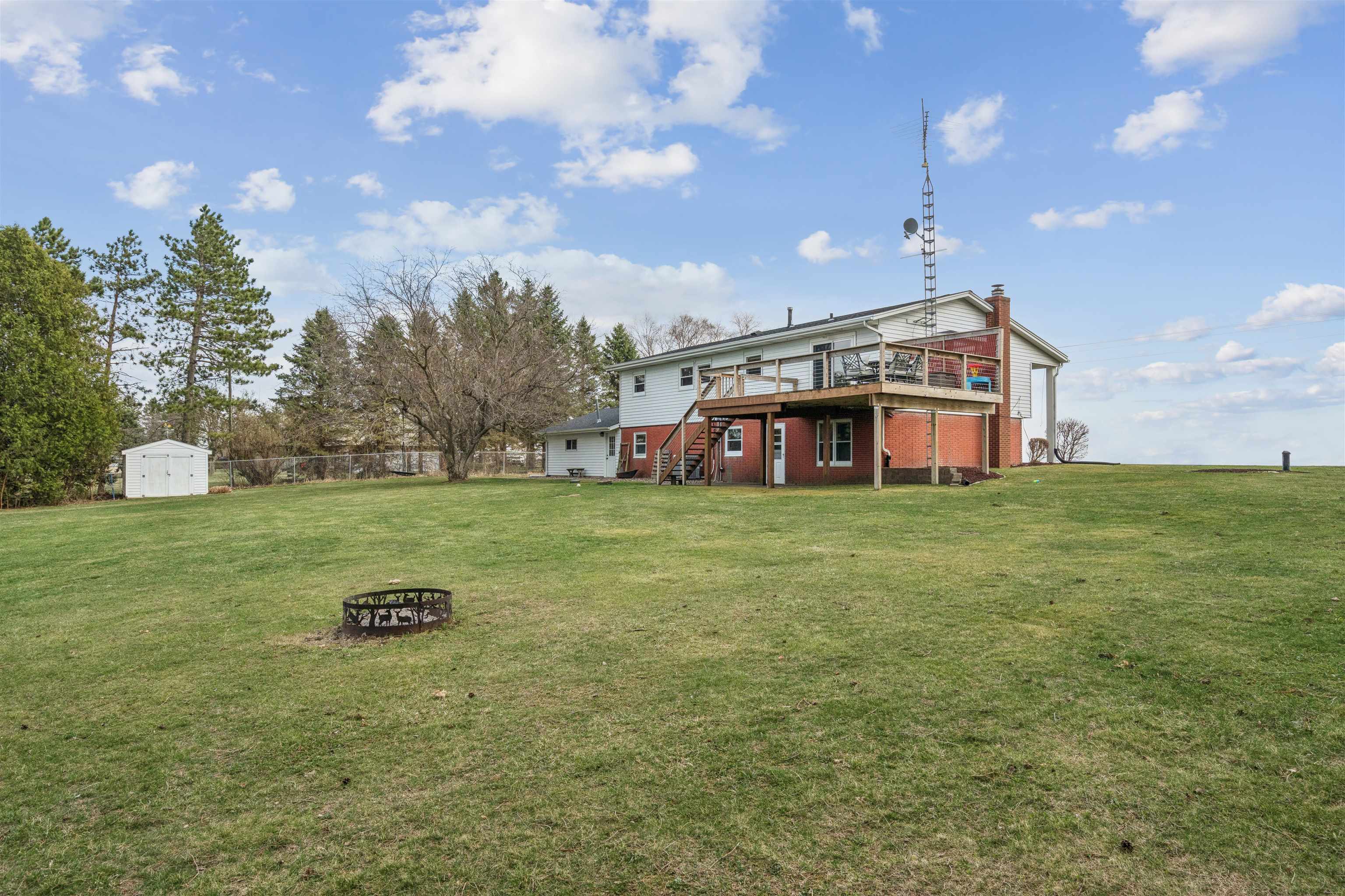 7976 County Road North Platteville, WI 53818 - Photo 36 of 52