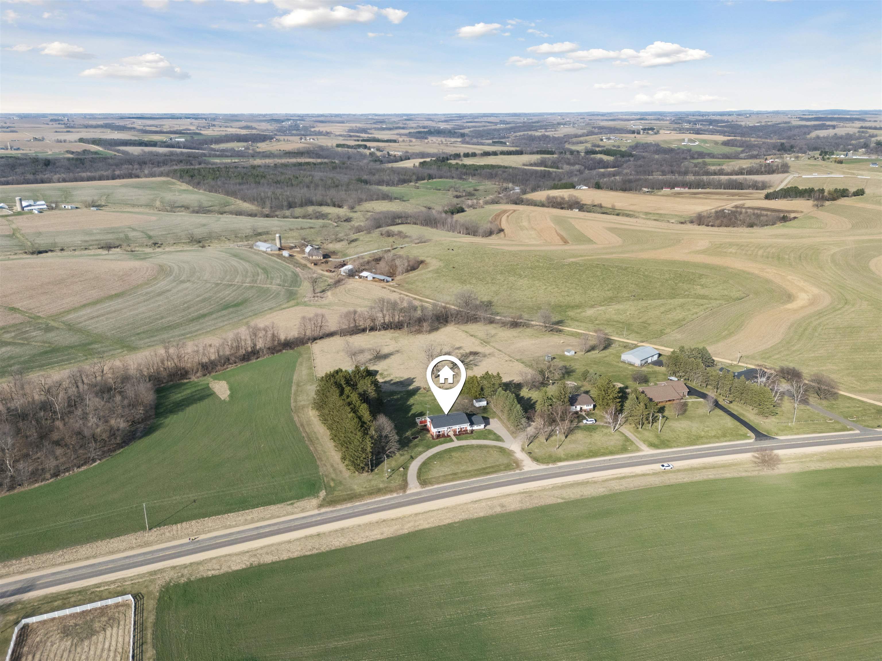 7976 County Road North Platteville, WI 53818 - Photo 48 of 52