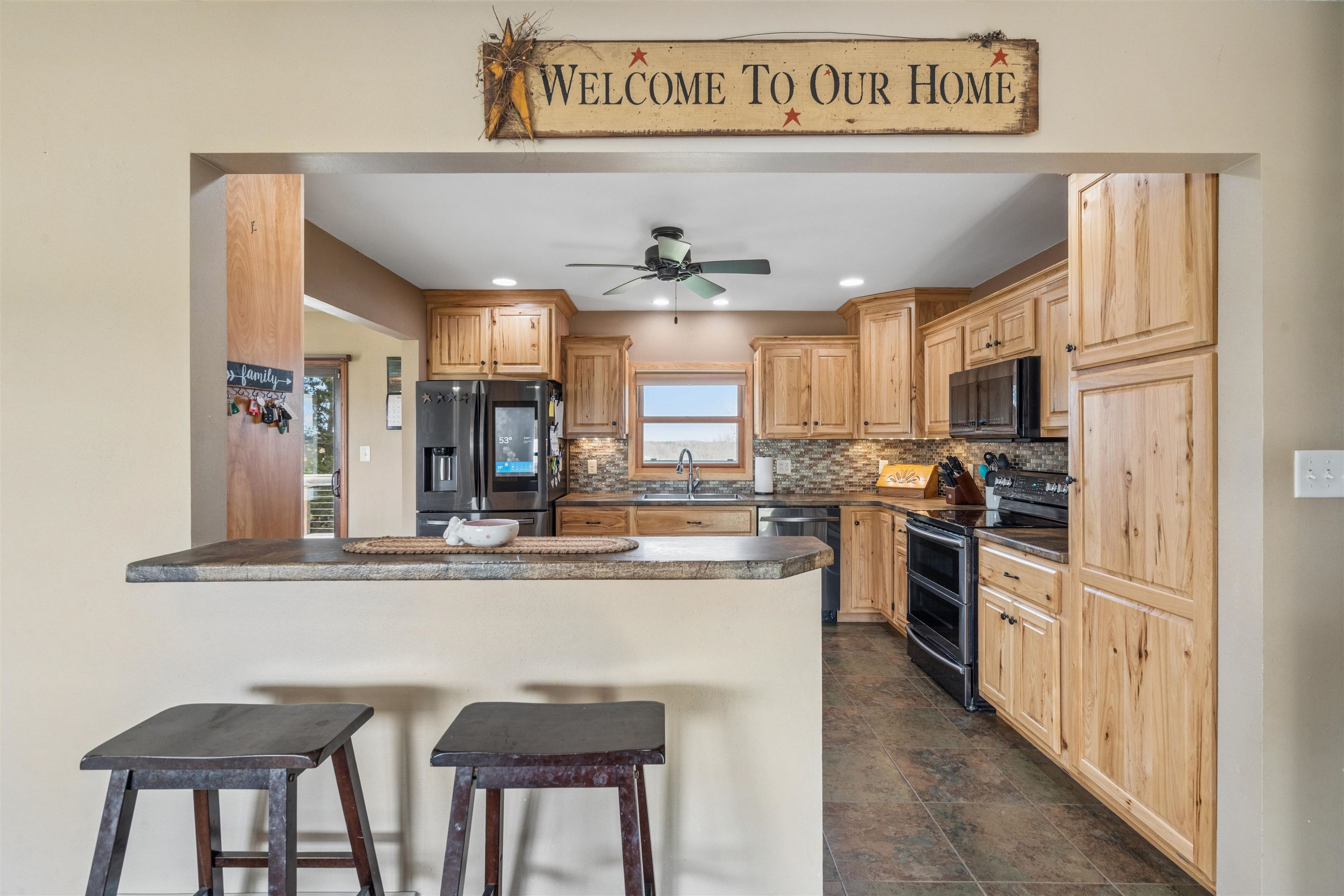 7976 County Road North Platteville, WI 53818 - Photo 6 of 52