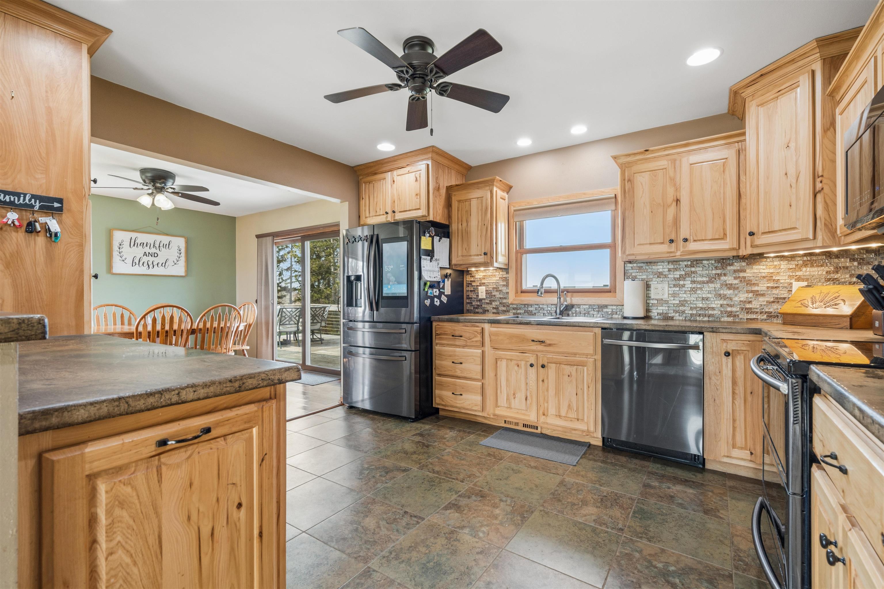 7976 County Road North Platteville, WI 53818 - Photo 7 of 52