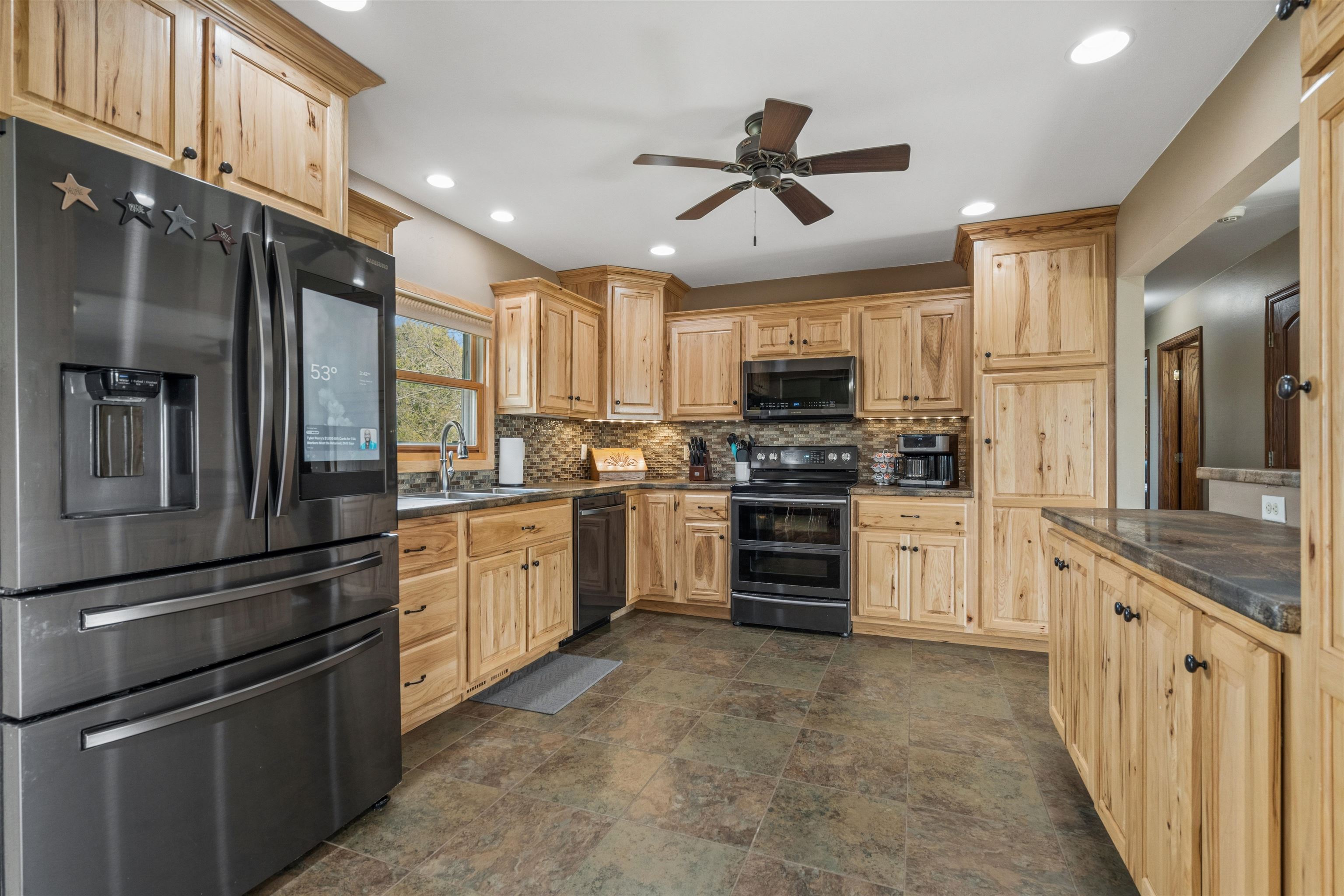 7976 County Road North Platteville, WI 53818 - Photo 8 of 52