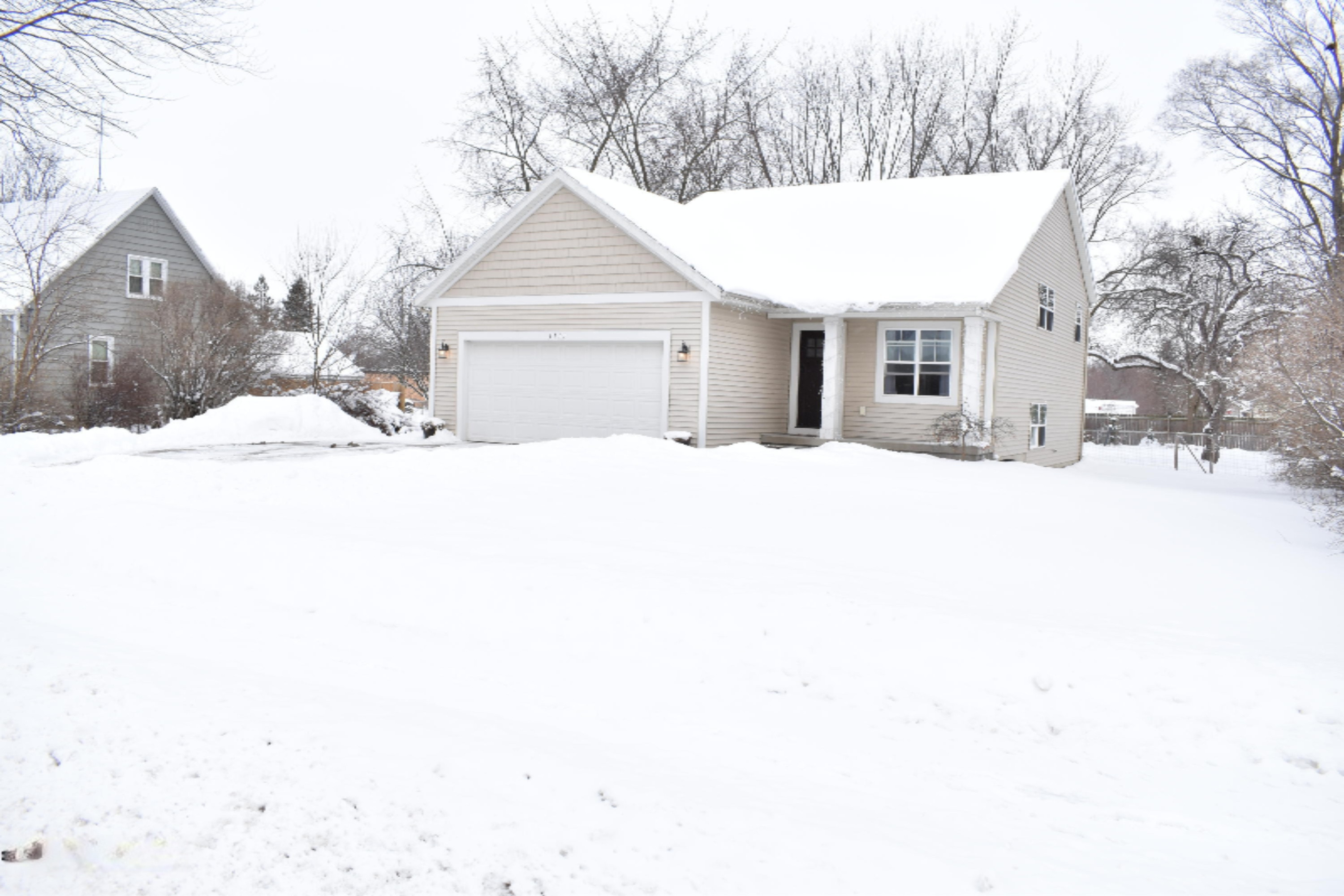1111 Port Sheldon Street Jenison, MI 49428 - Photo 2 of 29 IRC_0265