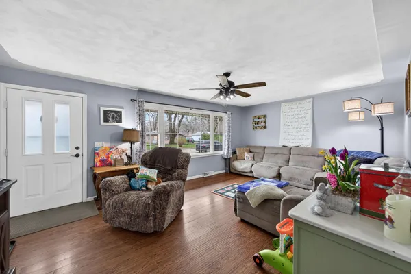 $194,900 | 1277 Francis Avenue, Muskegon, MI 49442