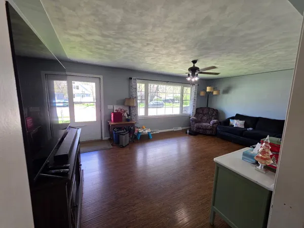 $194,900 | 1277 Francis Avenue, Muskegon, MI 49442