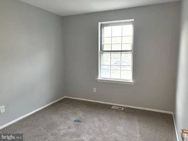 $210,000 | 12 Villanova Court, Sicklerville, NJ 08081