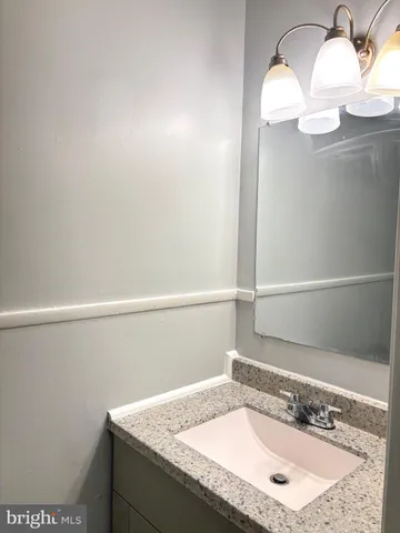 $210,000 | 12 Villanova Court, Sicklerville, NJ 08081