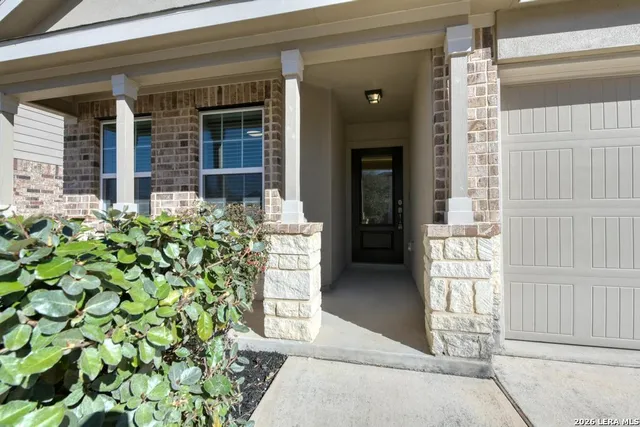 $2,195 | 6039 Akin Quay, San Antonio, TX 78261