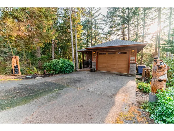 $625,000 | 2278 Northeast Hotspur Lane, Lincoln City, OR 97367