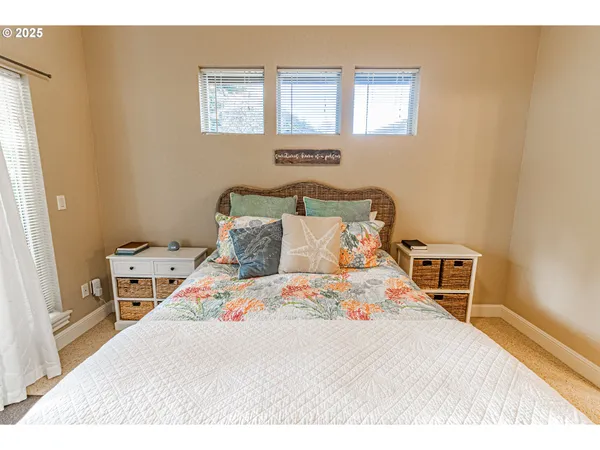$625,000 | 2278 Northeast Hotspur Lane, Lincoln City, OR 97367