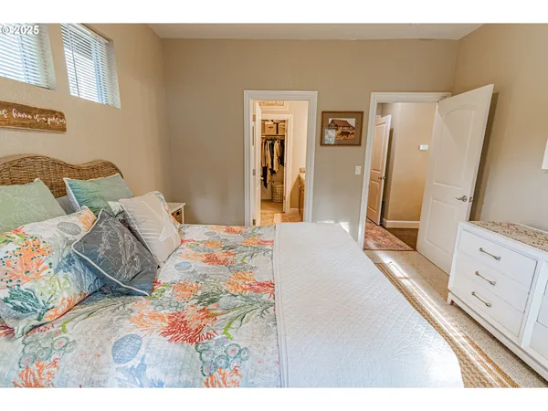 $625,000 | 2278 Northeast Hotspur Lane, Lincoln City, OR 97367