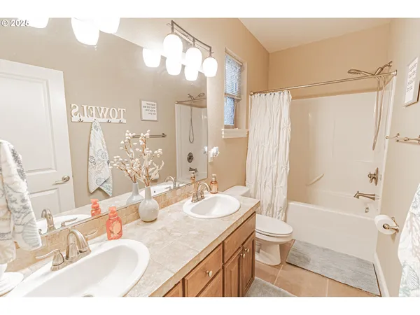 $625,000 | 2278 Northeast Hotspur Lane, Lincoln City, OR 97367