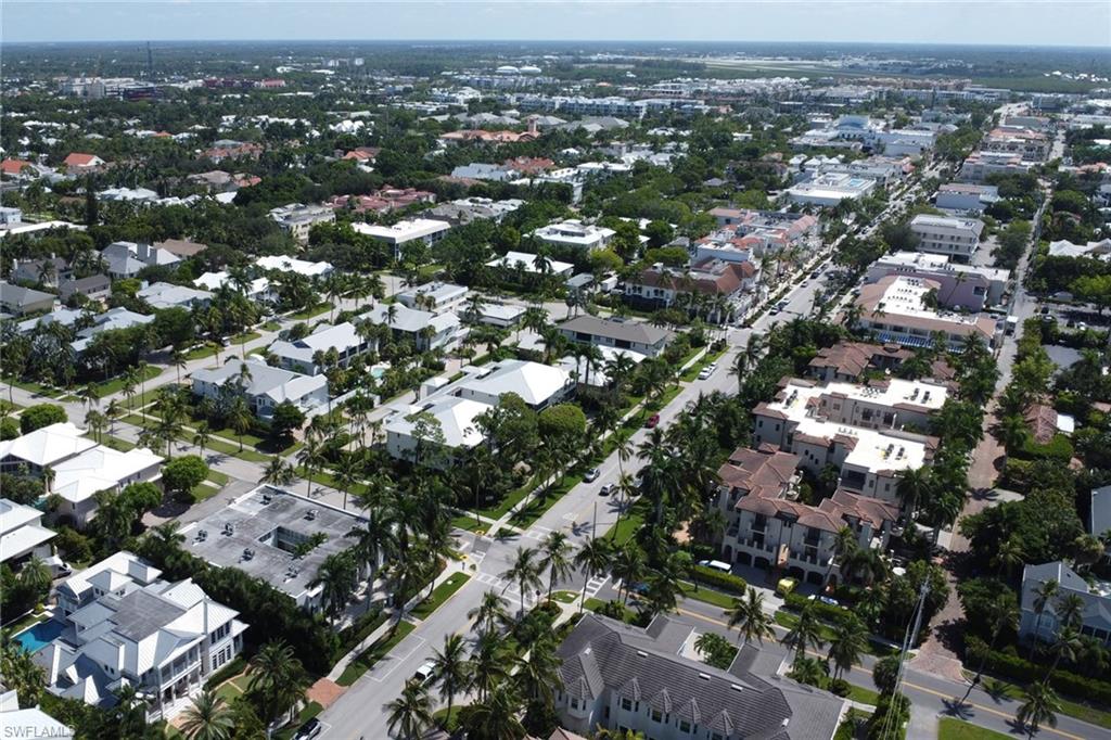 175 5th Avenue South, Unit 4 Naples, FL 34102 - Photo 42 of 50 Gallery Image 42