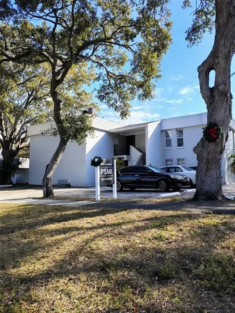 $1,195 | 101 North Fernwood Avenue, Unit 1, Clearwater, FL 33765