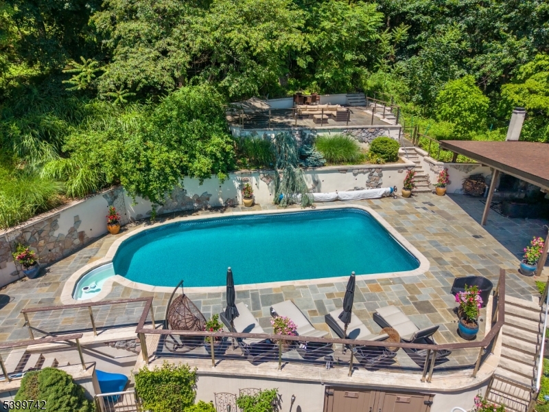 38 Farview Road Millburn, NJ 07041 - Photo 24 of 26