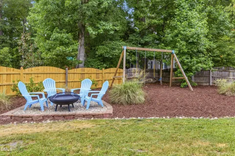 $699,000 | 109 Olde Tree Drive, Cary, NC 27518