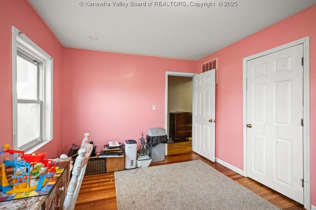 550 Mcclung Road Hurricane, WV 25526 - Photo 22 of 34 Gallery Image 22