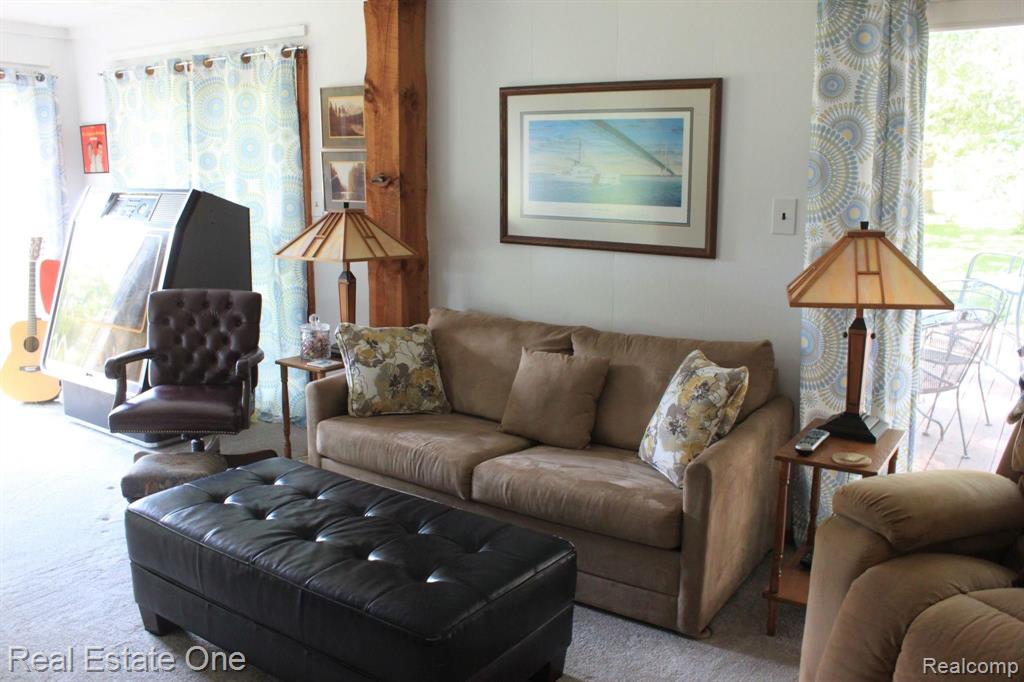 5475 North Cedar River Road Gladwin, MI 48624 - Photo 6 of 64