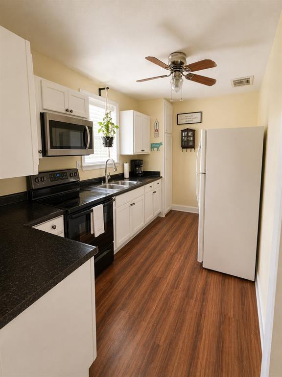 203 Stroud Street Cleburne, TX 76033 - Photo 12 of 19