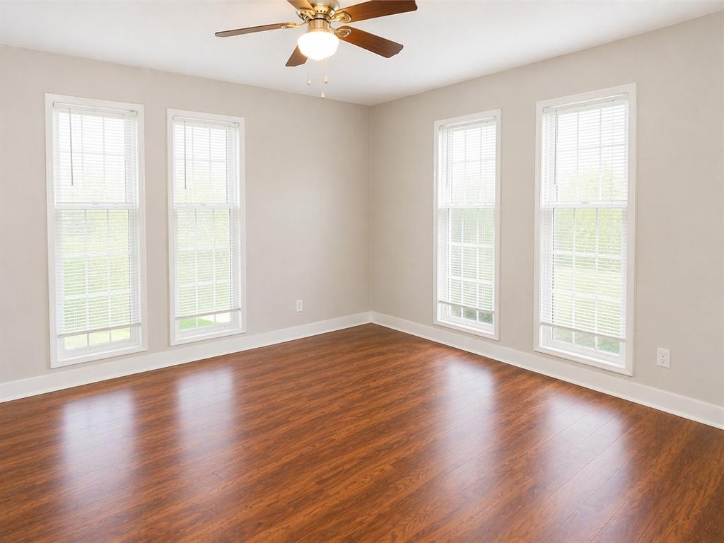 203 Stroud Street Cleburne, TX 76033 - Photo 10 of 19