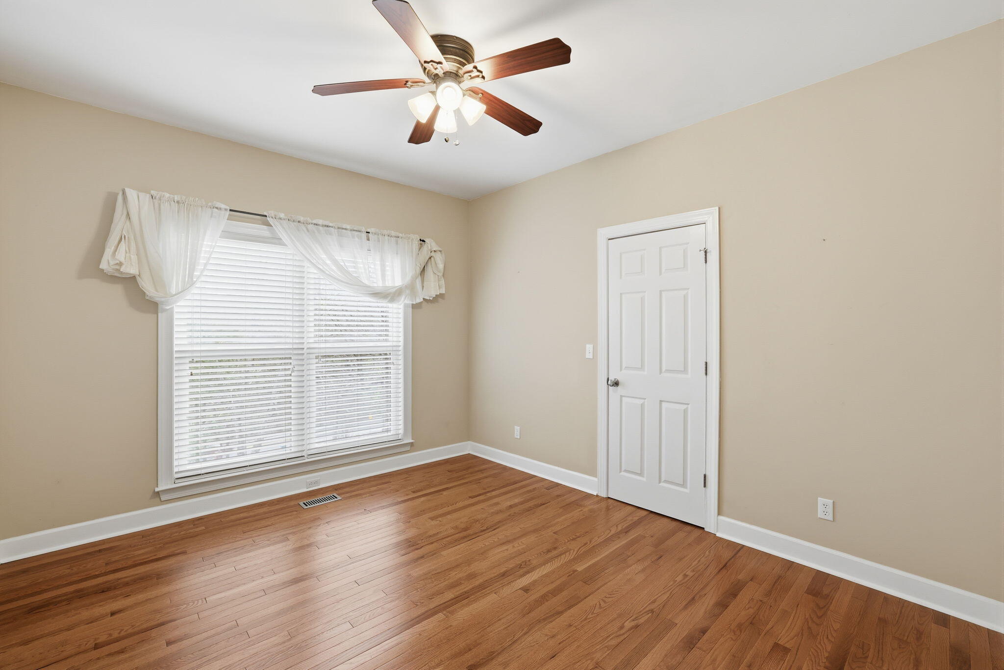 9157 Standifer Gap Road Chattanooga, TN 37421 - Photo 10 of 32 19-web-or-mls-9157-standifer-gap-rd