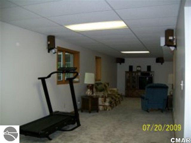 7825 Timber Ridge Way Blanchard, MI 49310 - Photo 11 of 17 1774274-10.JPG