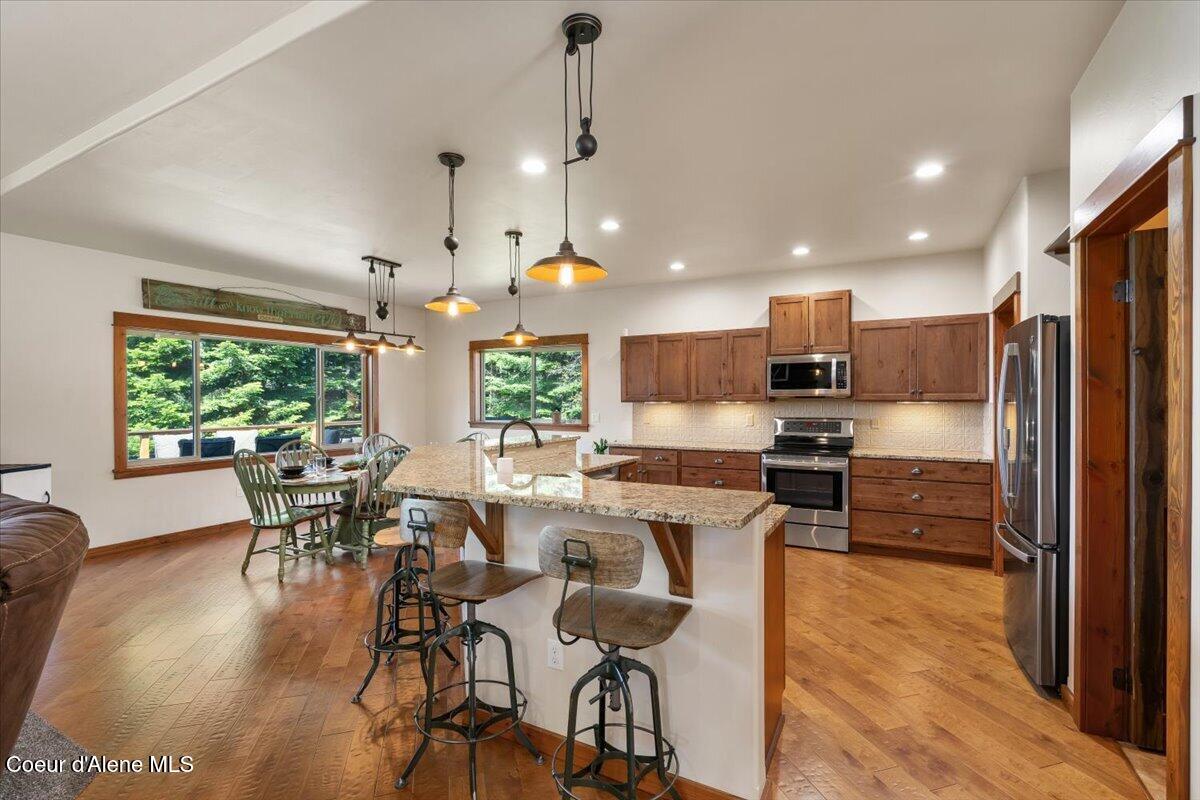 17378 North Freddi Road Rathdrum, ID 83858 - Photo 33 of 83 33-Kitchen